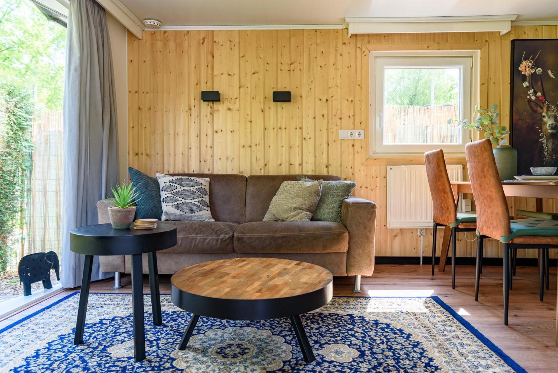 Chalet Op Rustig Park Op De Veluwe Putten Buitenkant foto