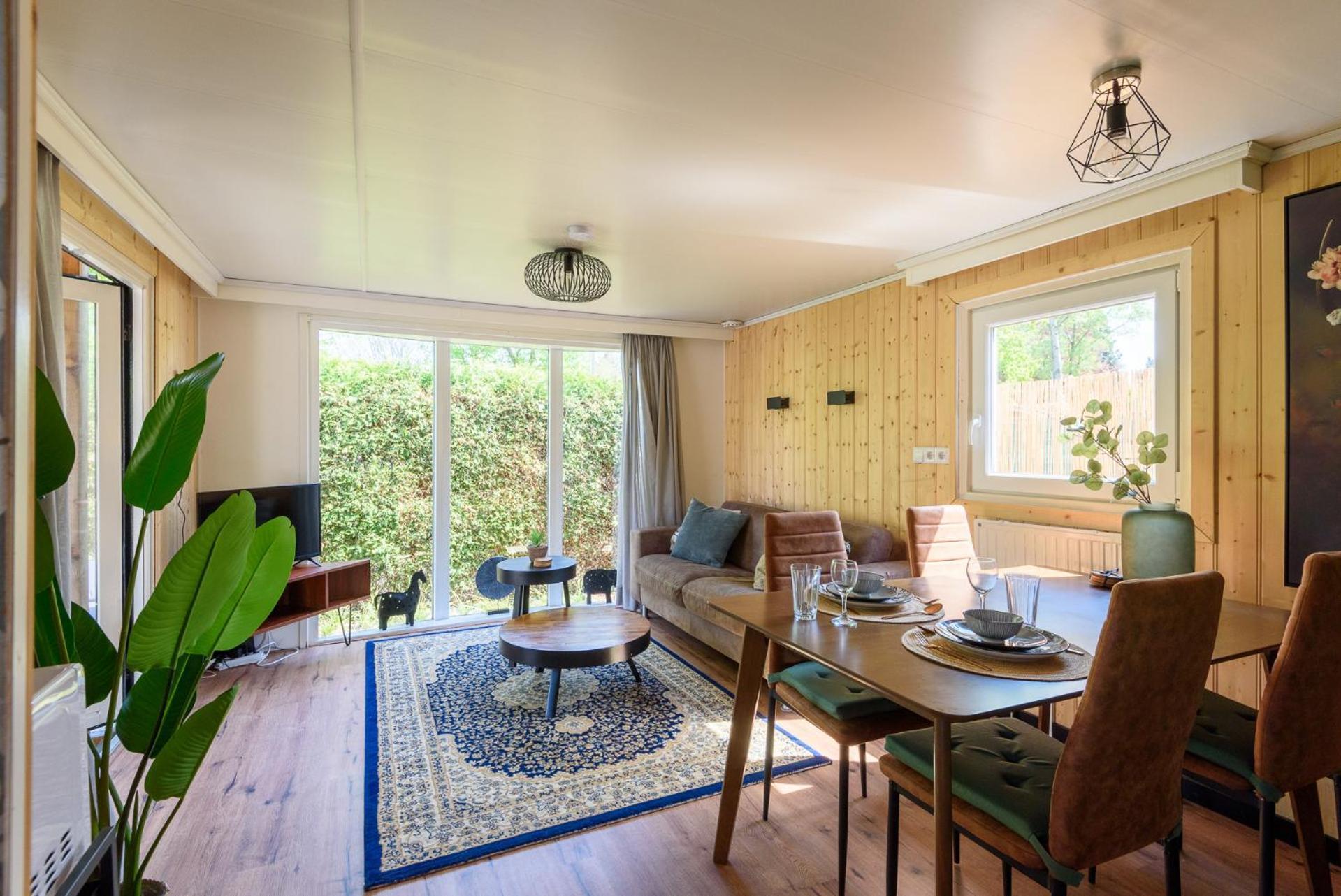 Chalet Op Rustig Park Op De Veluwe Putten Buitenkant foto
